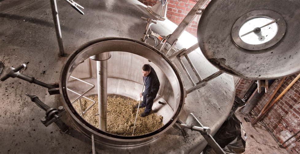 Wadworth 6X brand strategy, advertising and design